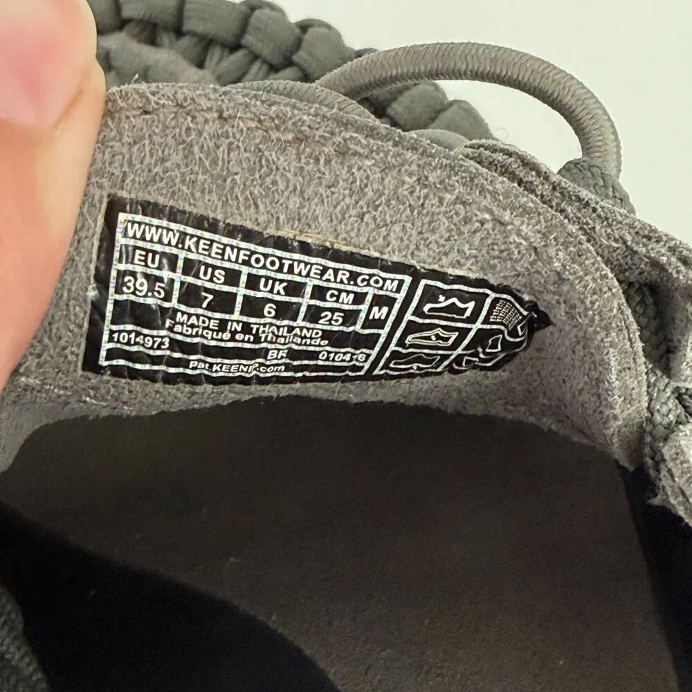 KEEN Uneek Gray Braided Corded Slip-on Sandal Men's Sz 7 Gorpcore Outdoor Water